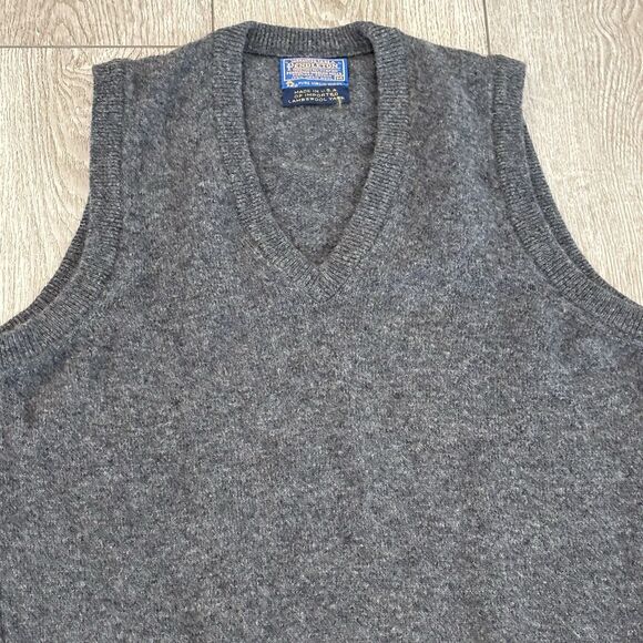 Pendleton Sweater Vest Mens Medium Virgin Lambswool Sleeveless Grey Casual - Picture 2 of 7